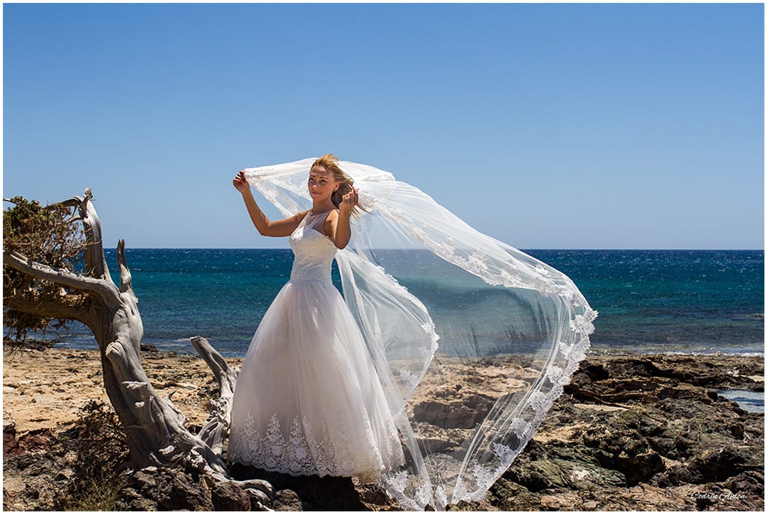 Love the dress Andreea si Catalin @ Creta Grecia © Codrin Anton FOTOGRAF – www.CodrinAnton.ro